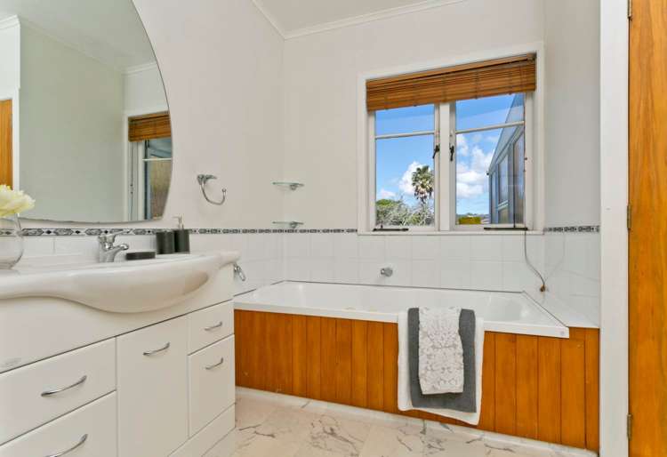 20 Rathgar Road Henderson_12