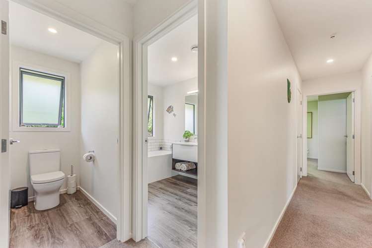 59 Sunningdale Drive Stoke_21