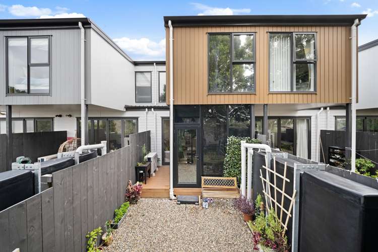 6/32 Brandon Road Glen Eden_11