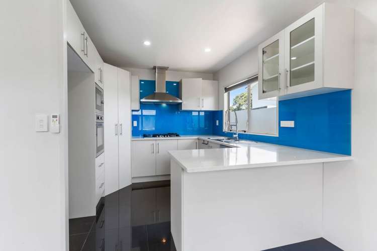 85 Templeton Place Clendon Park_5