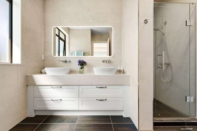 25 Tau Drive Flat Bush_12