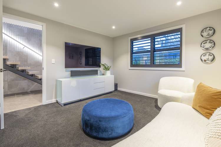 4b Finch Street Morningside_13