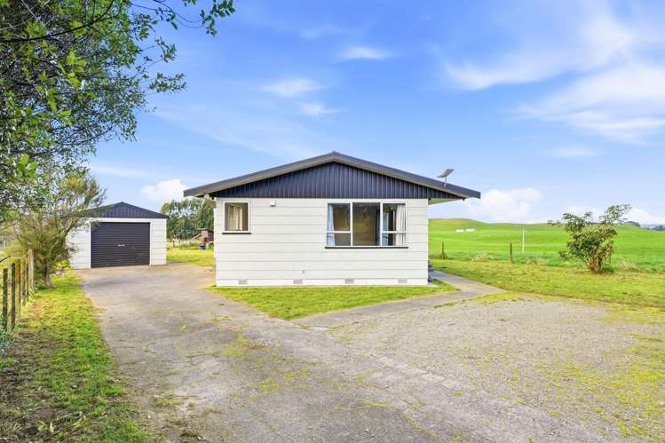 258 Valley Road Papatawa_0