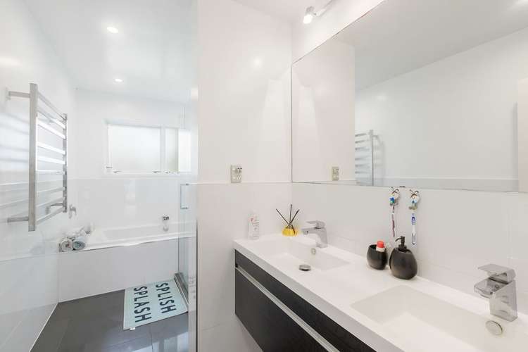 35 Hilling Street Titirangi_11