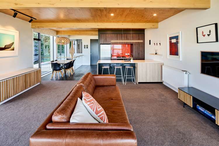 196 The Esplanade Island Bay_9