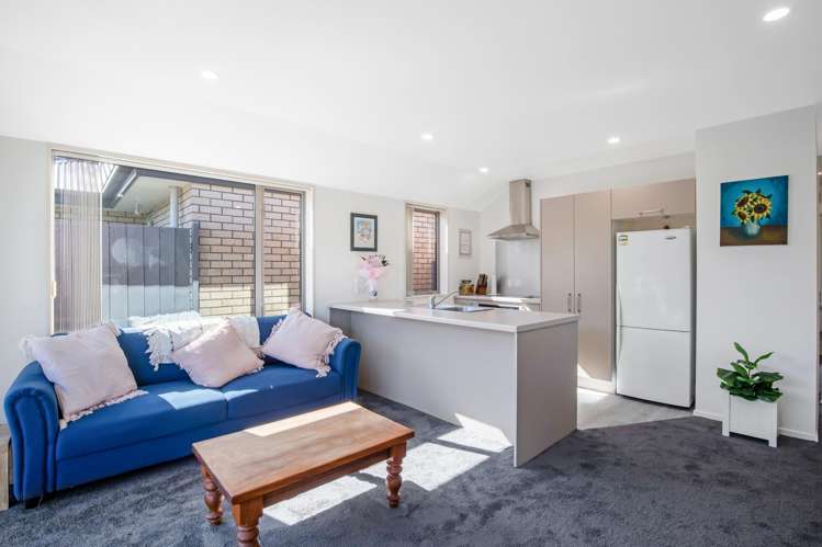 8B Mortlake Street Islington_1