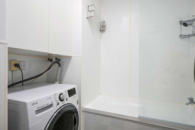 12/70 Hobson Street Thorndon_9