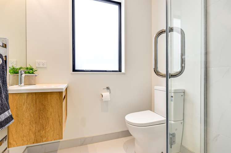 15 Gosset Avenue Chartwell_18