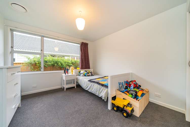 7 Riversdale Road Clouston Park_13