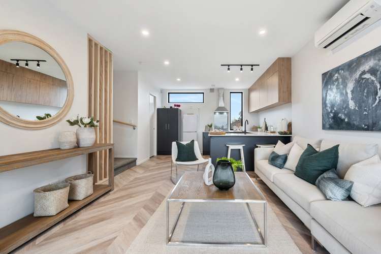 4/8 Bennett Road Pakuranga_3