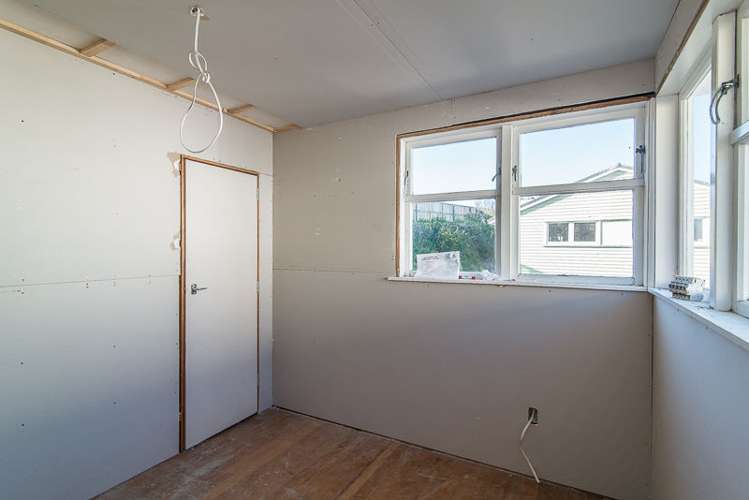 51 Kapiti Crescent Titahi Bay_13