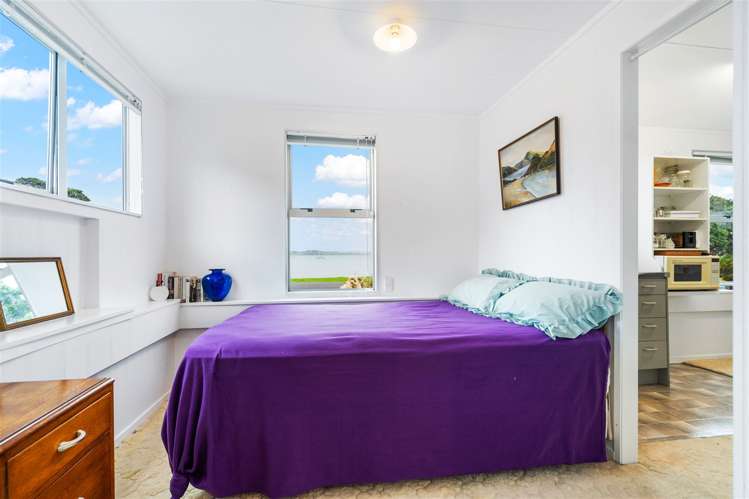 6 Waikaraka Beach Road Tamaterau_12