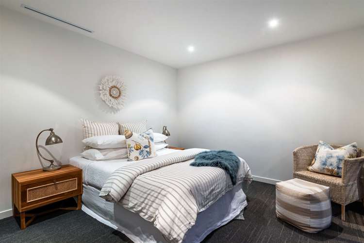 17a Parr Terrace Castor Bay_15