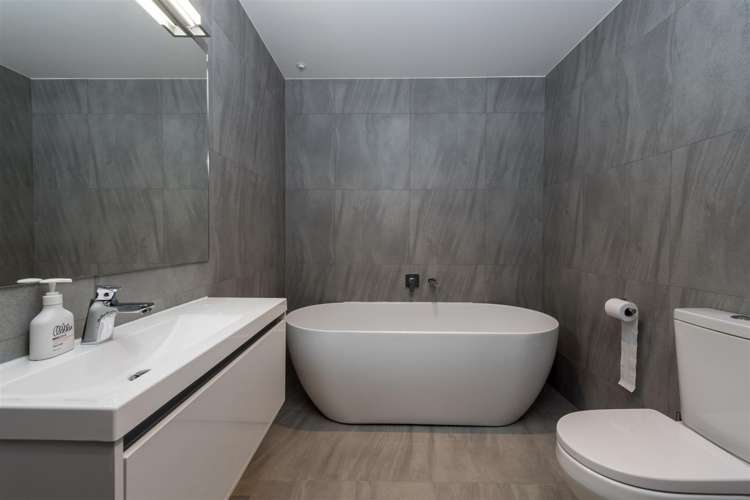 5 Airmens Lane Hobsonville_18