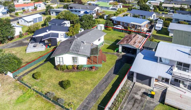 401 Sylvia Road Whangamata_30