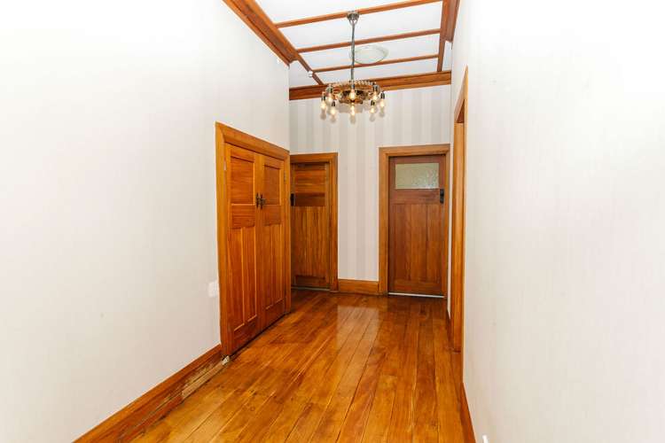 9 Edward Street Dannevirke_23