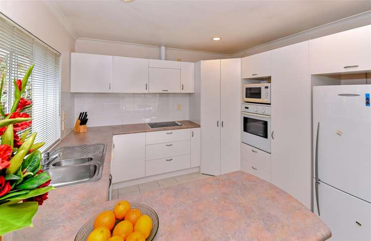 6 Botanic View Manurewa_9