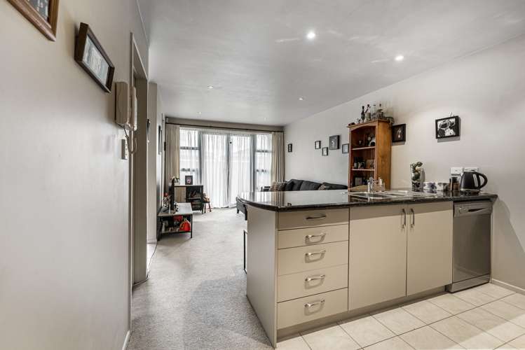 45/8 Landscape Road Papatoetoe_6