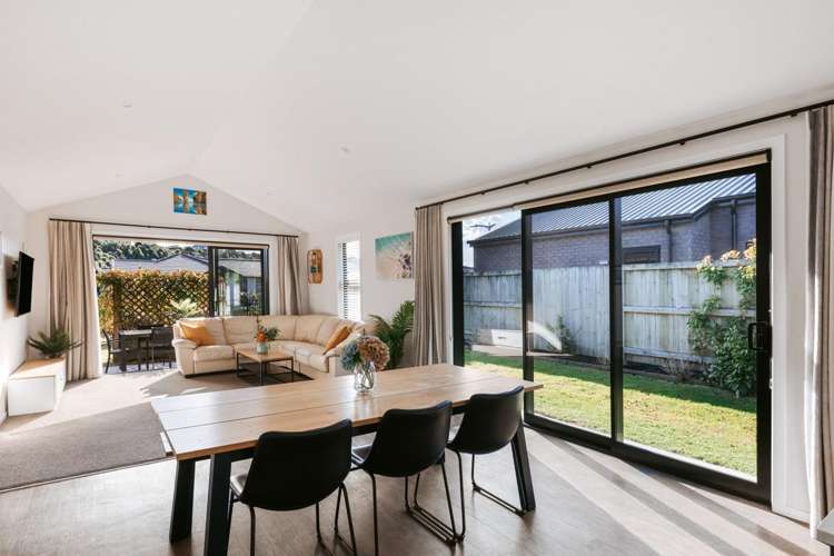 57 Pakanga Grove Pyes Pa_6