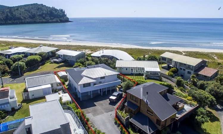 114 Saint Patricks Row Whangamata_1