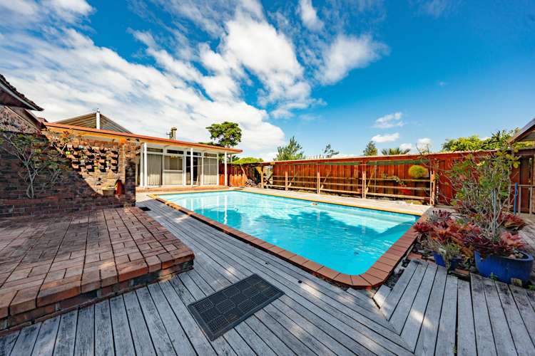 7 Riverina Avenue Pakuranga_6