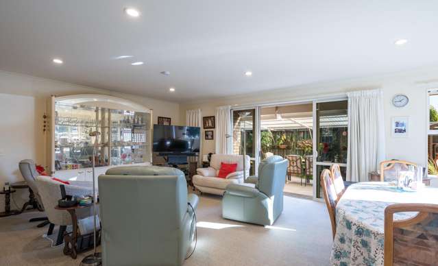 5 Sorrento Way The Wood_3