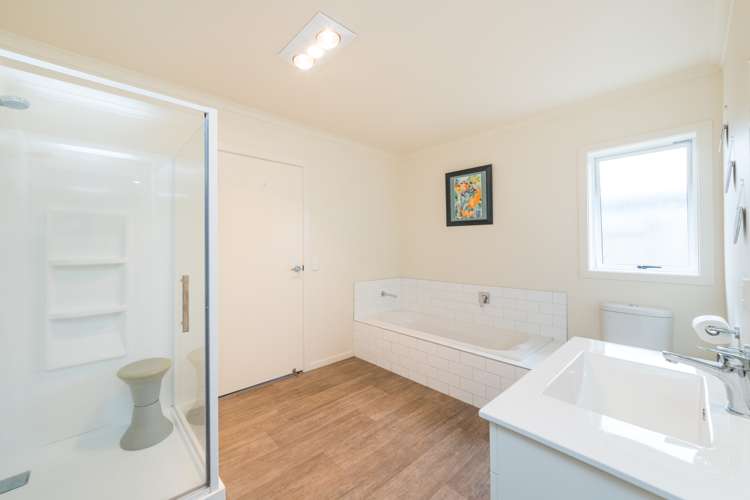 10 Wescombe Grove Feilding_15