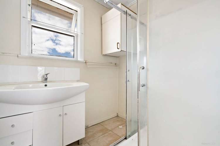 104 Fisher Crescent Otara_10