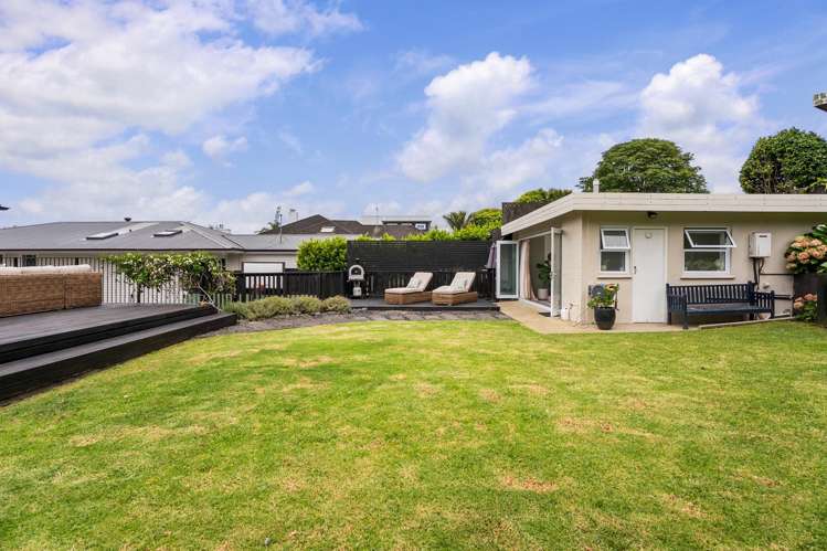 28 Glen Atkinson Street St Heliers_18