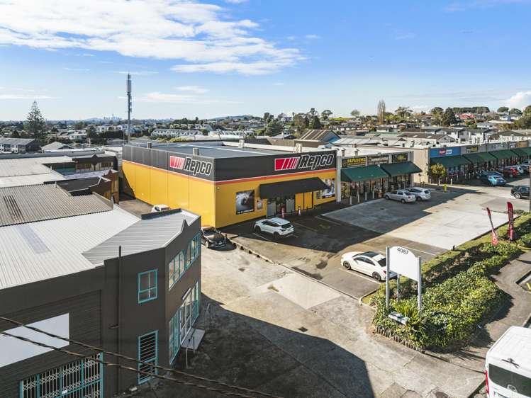 1/4087 Great North Road Kelston_13