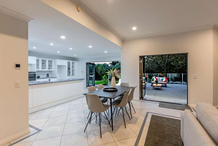 56 Kensington Drive Peka Peka_9