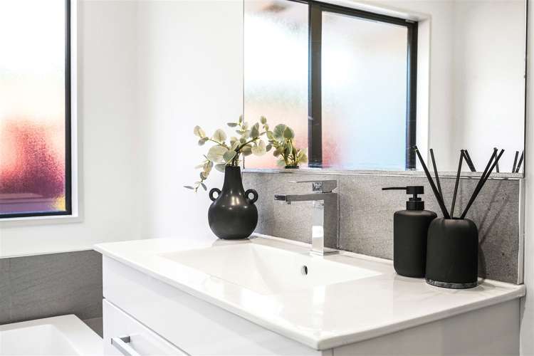 38 Keene Street Wigram_11