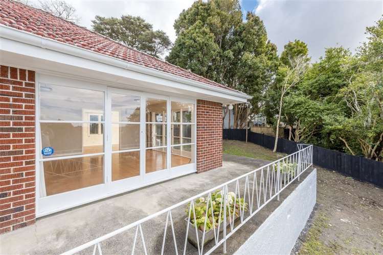49c South Lynn Road Titirangi_18