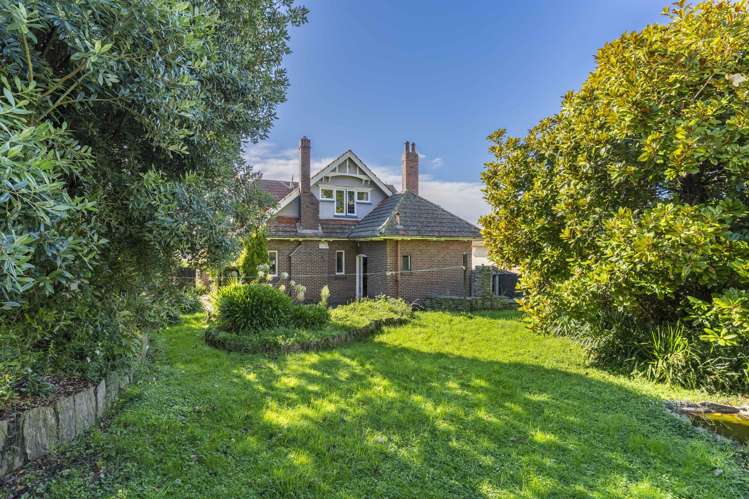 7 Mavis Street St Clair_25