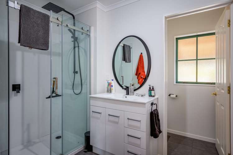 362 Paierau Road Opaki_23