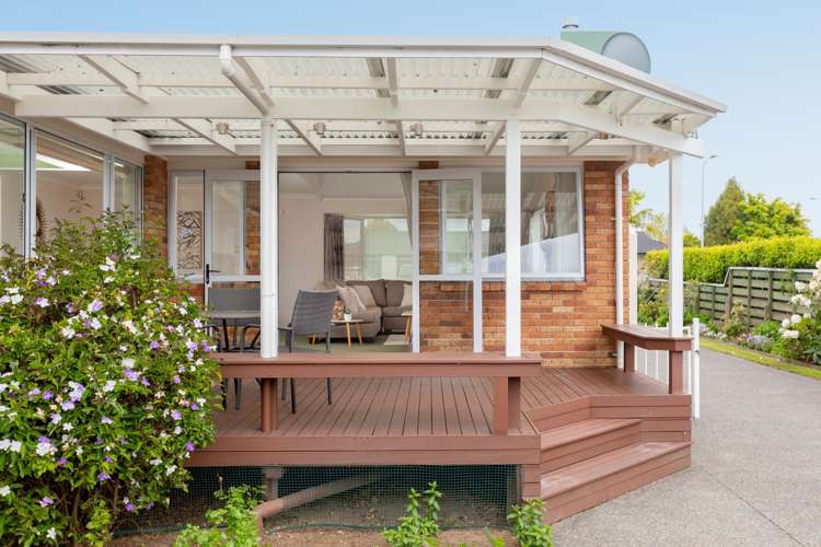 25 Hillcrest Road Otumoetai_19