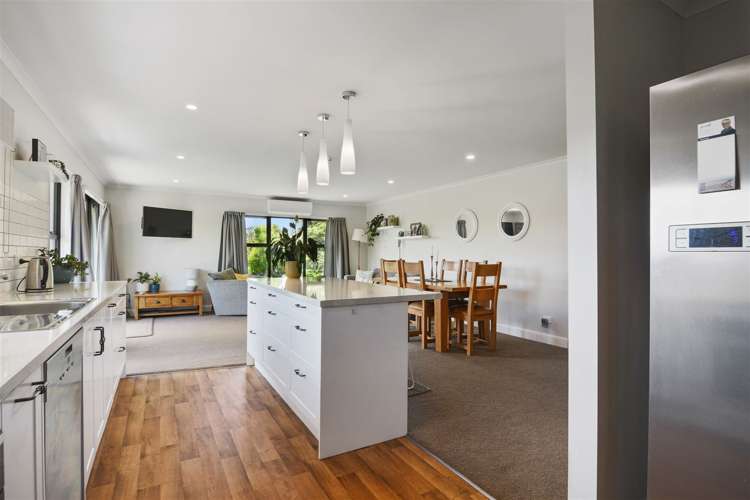 28 Neudorf Road Upper Moutere_12