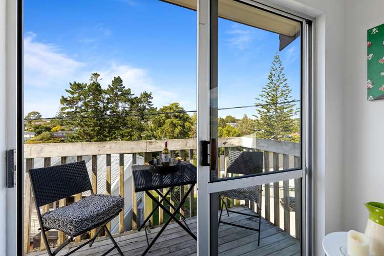 3/49 Lancaster Road Beach Haven_11