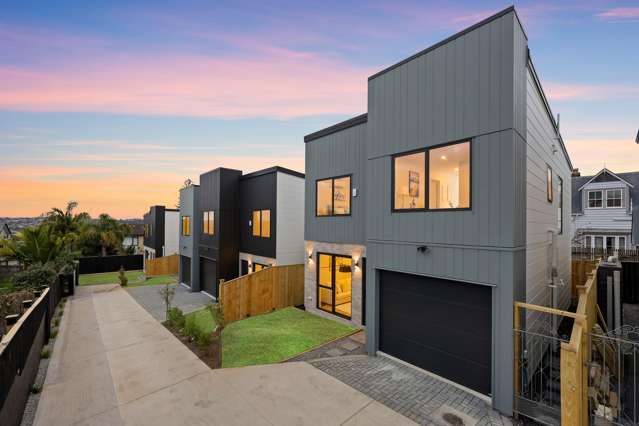 Lot 2-5/44 Bradbury Road Botany Downs_3