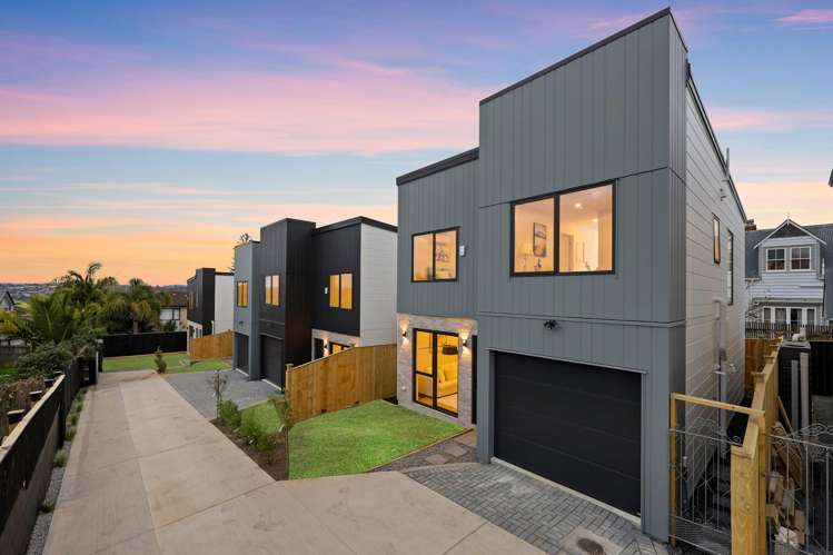 Lot 2-5/44 Bradbury Road_3