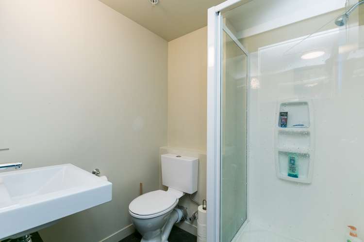 8f/242 Taranaki Street Mount Cook_11