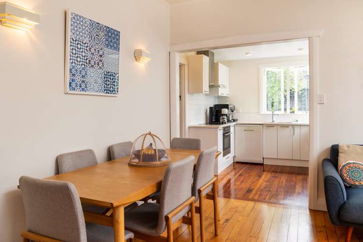 6 Phyllis Street Mount Albert_12