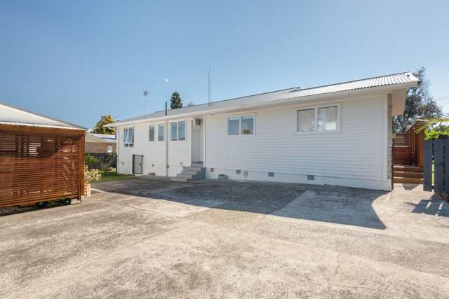 2 Linton Crescent Matua_3