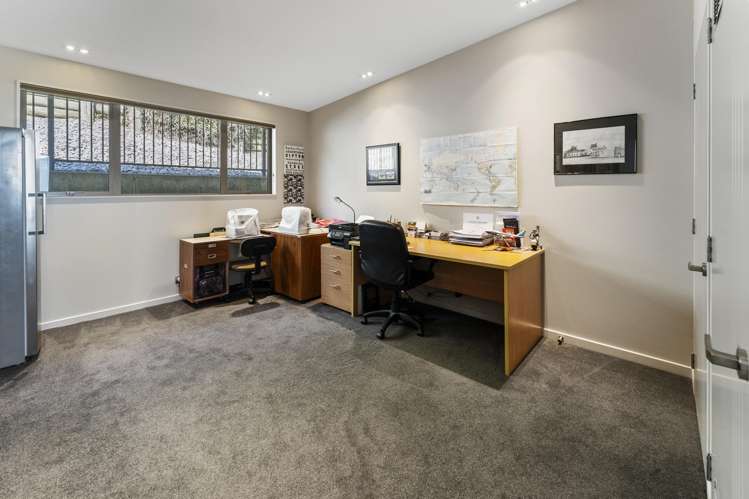 20 Valhalla Drive Richmond_25