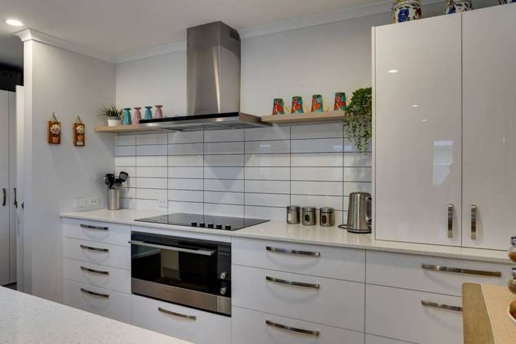 16 Nanchang Road Burleigh_6