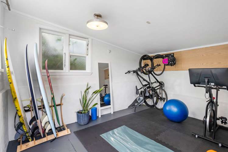 191 Glengarry Road Glen Eden_19
