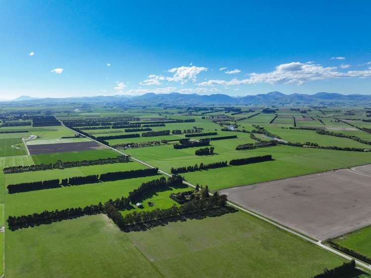 Riversdale-Ardlussa Road Riversdale_0