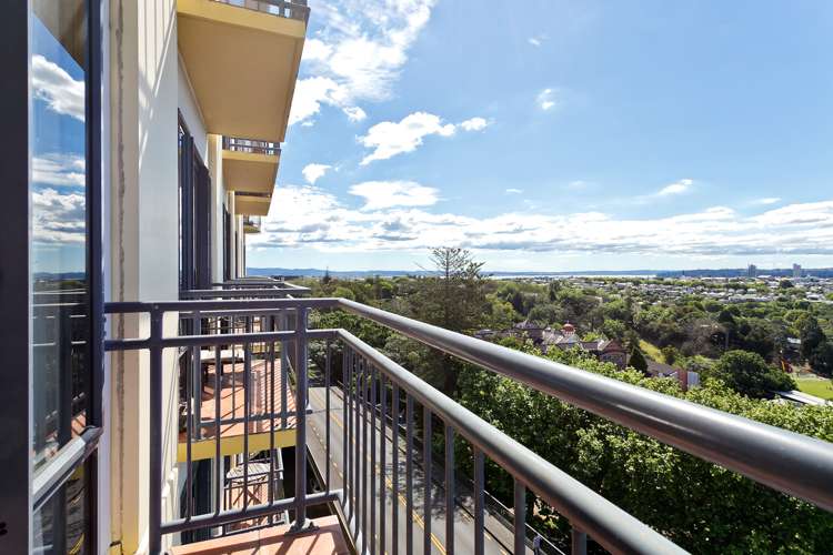 8f/11 Howe Street Freemans Bay_3