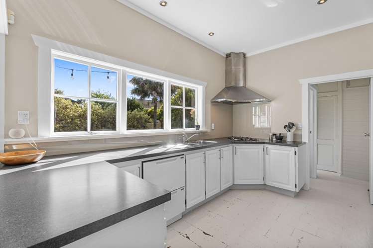 3 Fairlands Avenue 1823_8