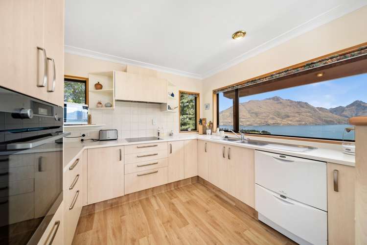 15 Belfast Terrace Queenstown_8